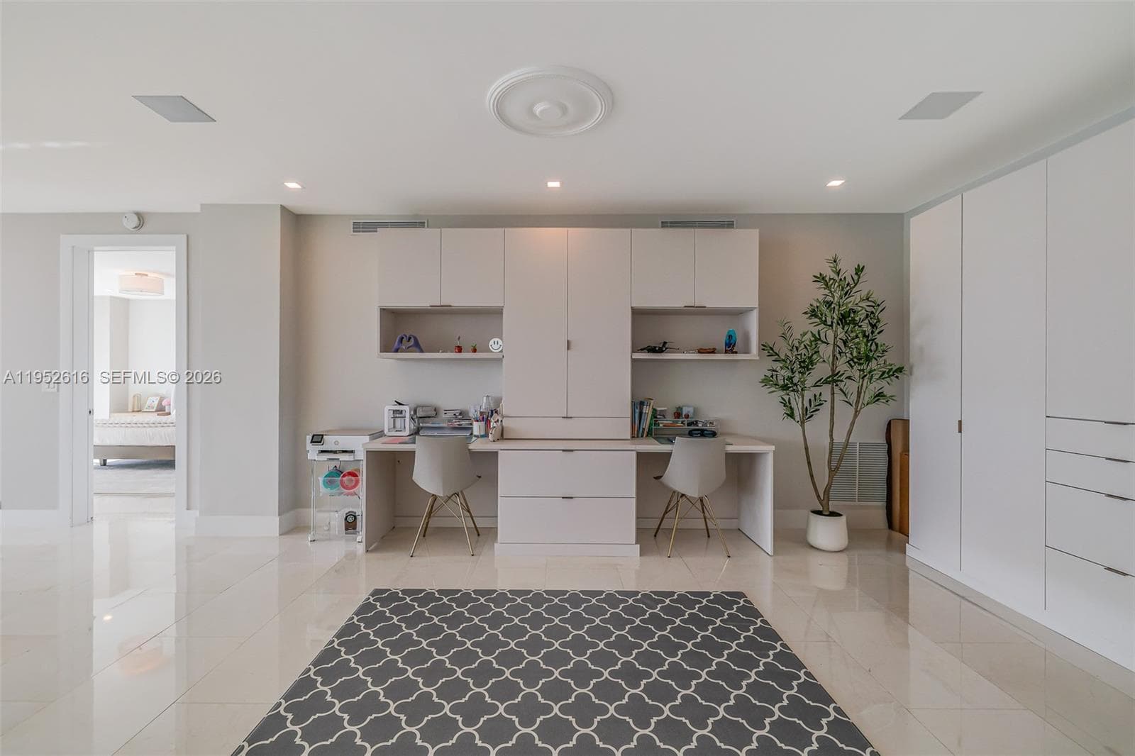 3400 SW 27th Ave # 802, Miami FL 33133 — 3