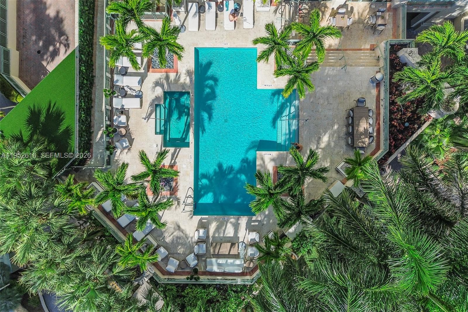 3400 SW 27th Ave # 802, Miami FL 33133 — 18