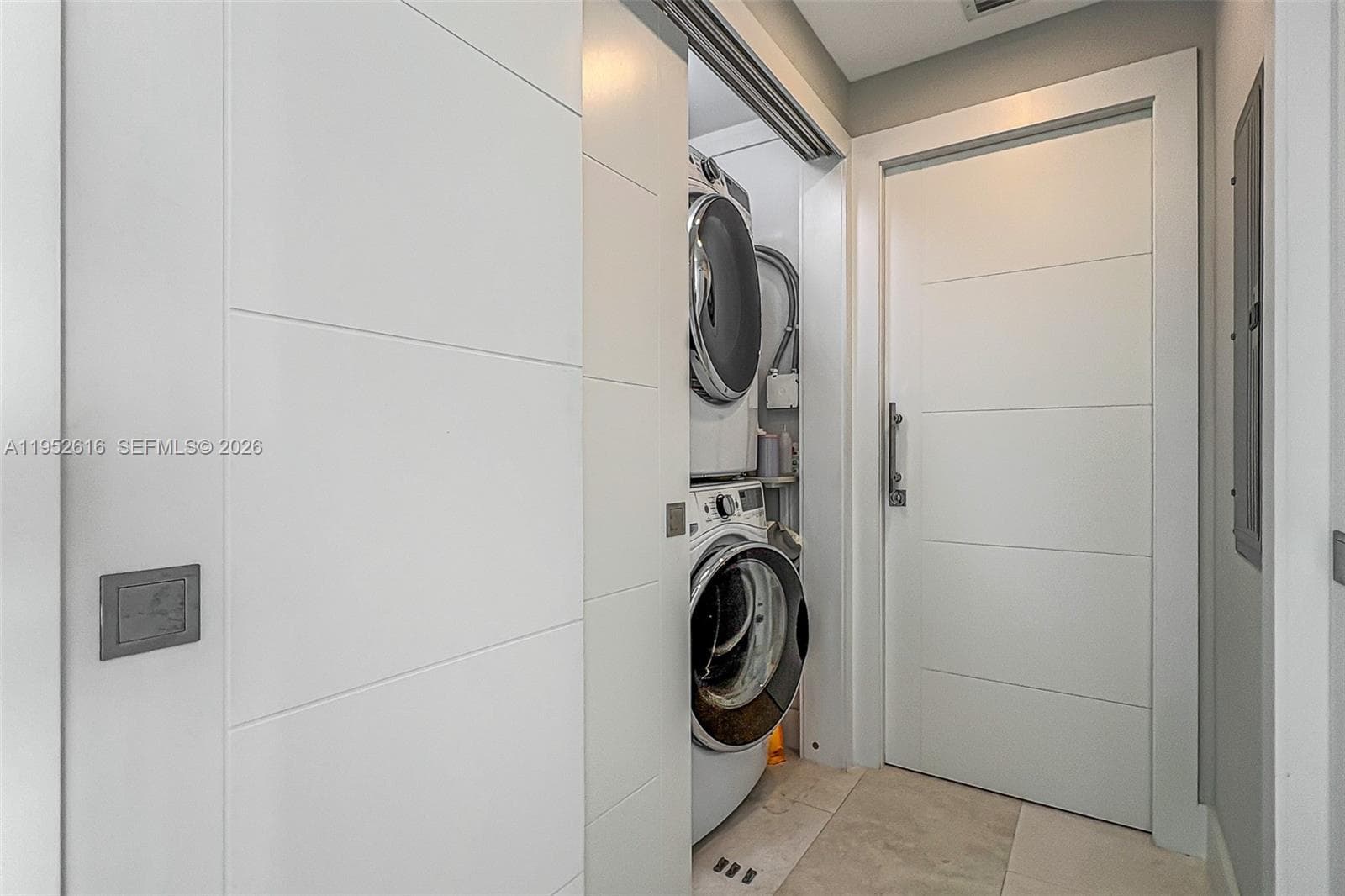 3400 SW 27th Ave # 802, Miami FL 33133 — 19
