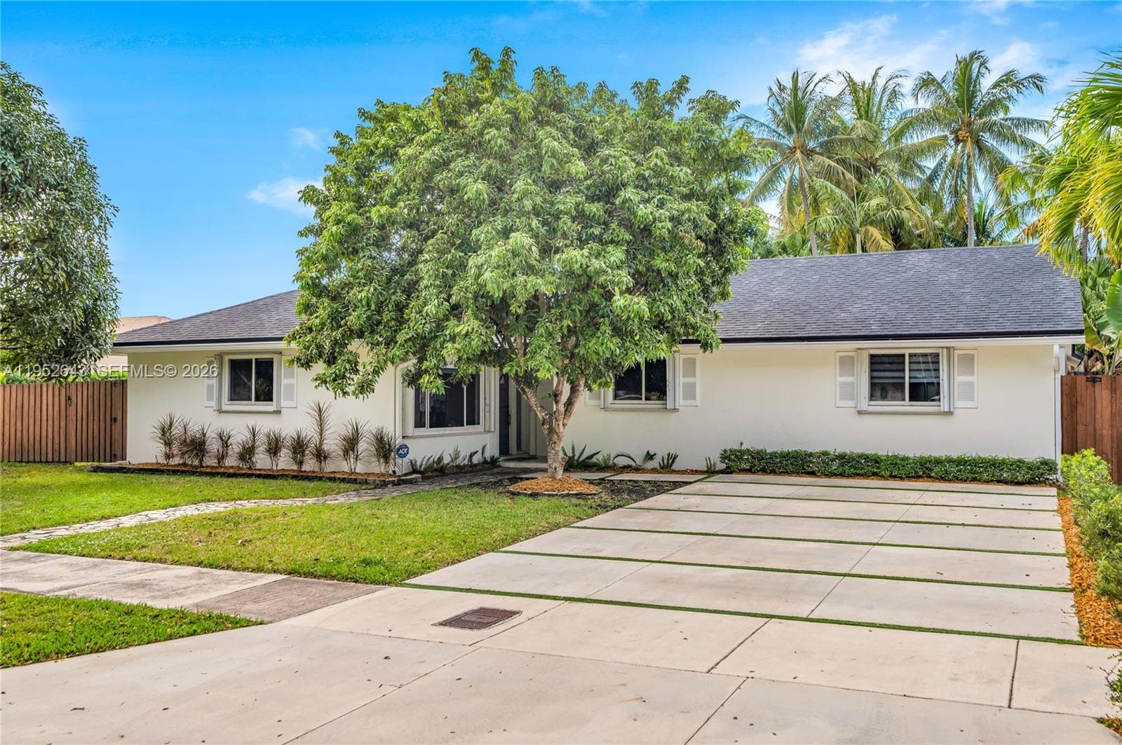 15930 SW 90th Ave, Palmetto Bay FL 33157 — 2