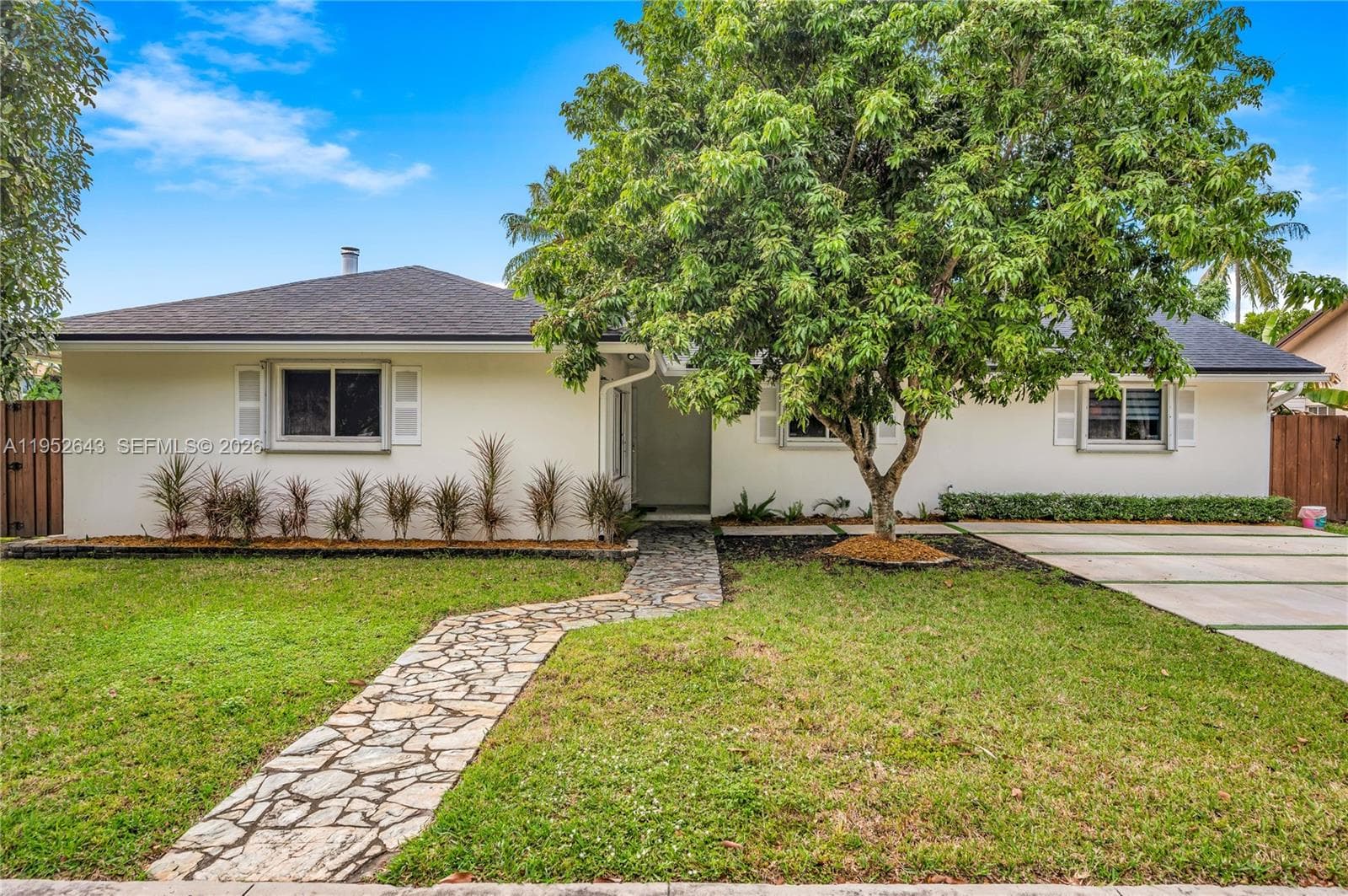 15930 SW 90th Ave, Palmetto Bay FL 33157 — 3