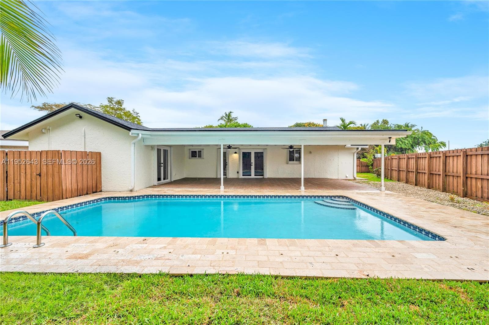 15930 SW 90th Ave, Palmetto Bay FL 33157 — 20