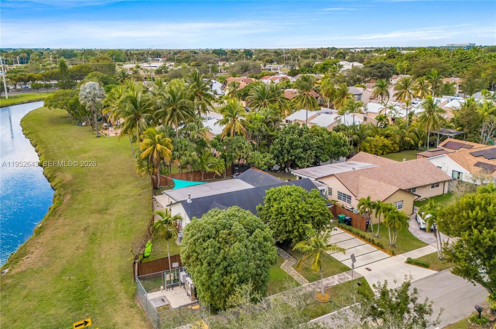 15930 SW 90th Ave, Palmetto Bay FL 33157 — 58