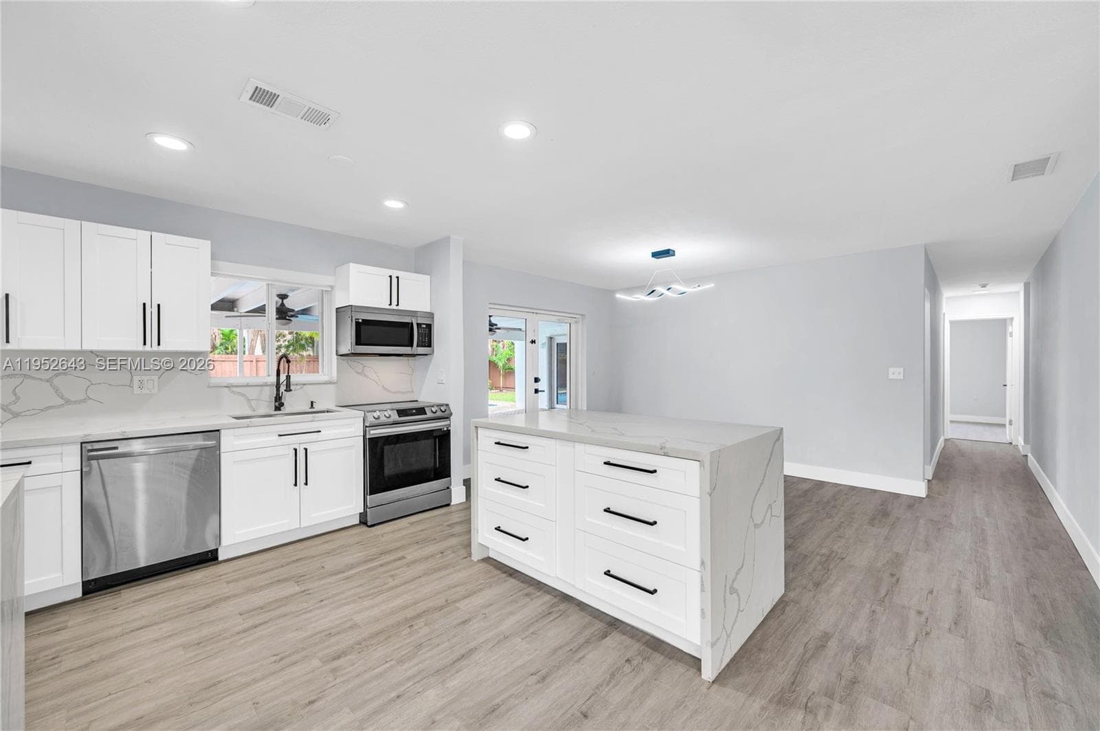 15930 SW 90th Ave, Palmetto Bay FL 33157 — 37