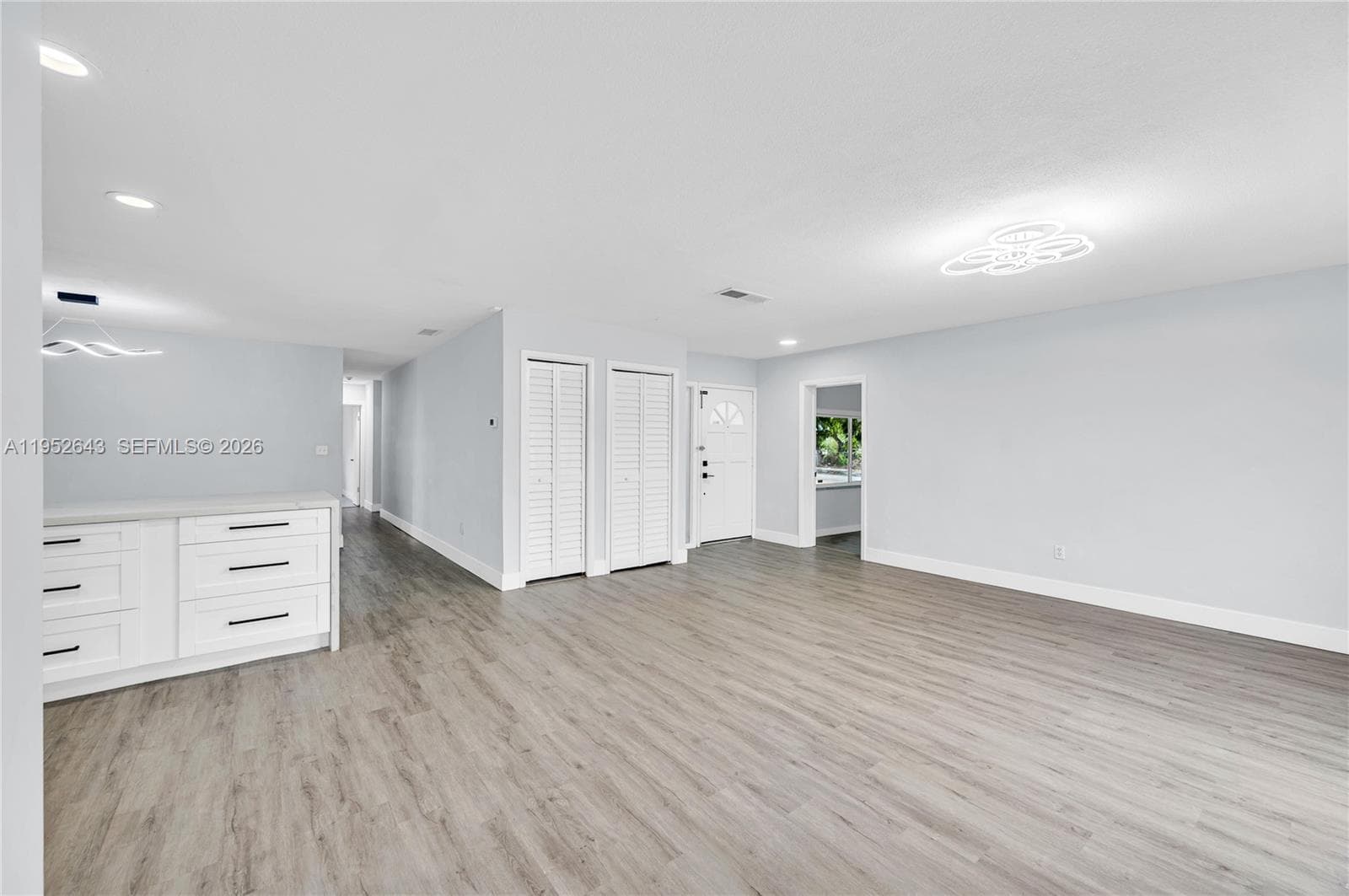 15930 SW 90th Ave, Palmetto Bay FL 33157 — 35