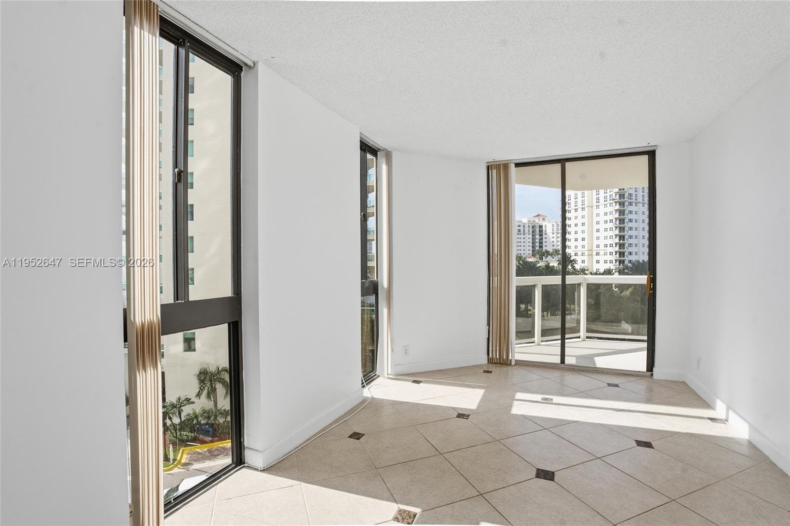20185 E Country Club Dr # 502, Aventura FL 33180 — 17