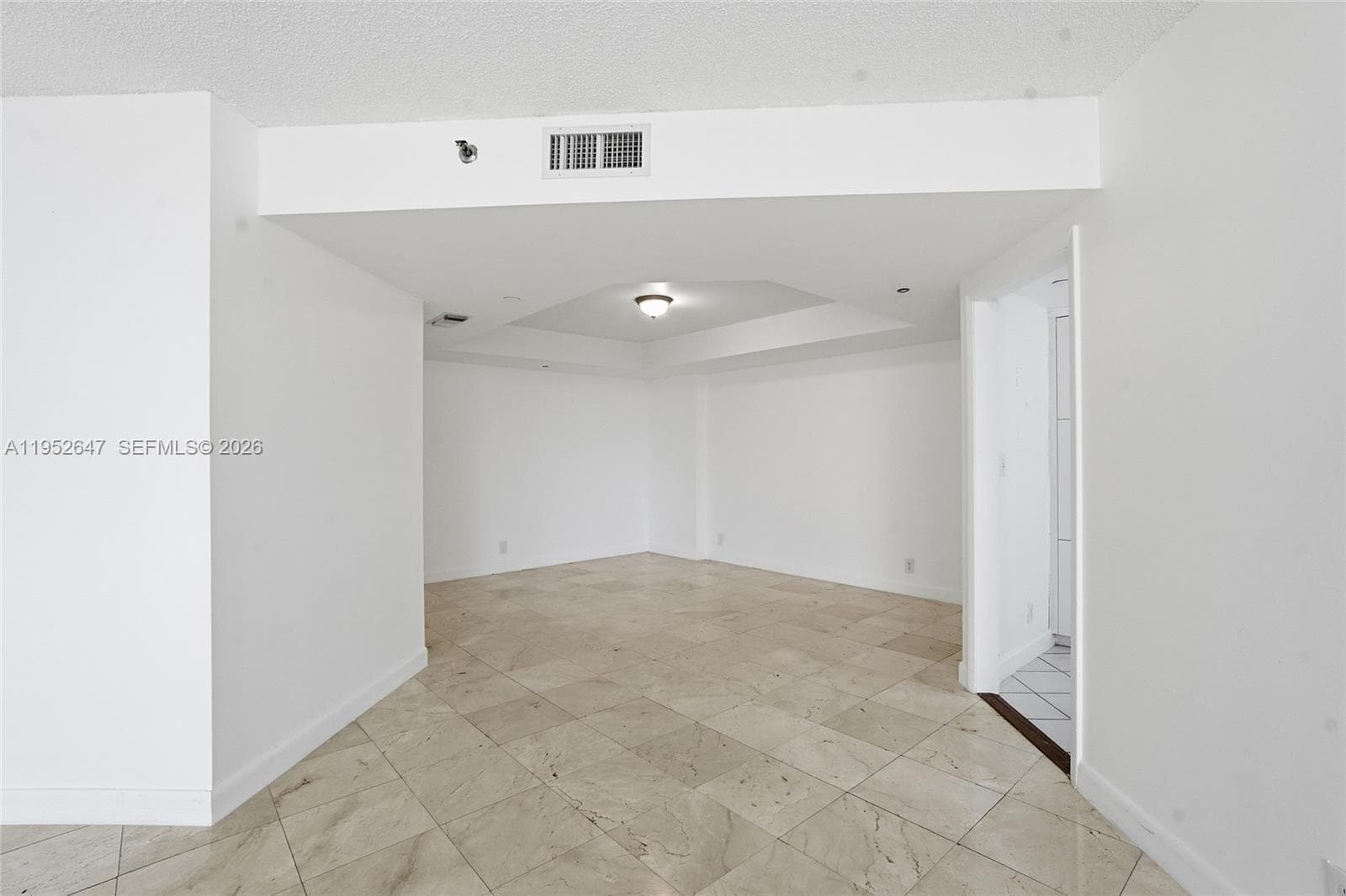 20185 E Country Club Dr # 502, Aventura FL 33180 — 7