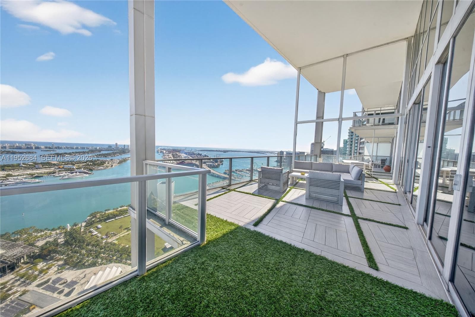 1100 Biscayne Blvd # 5306, Miami FL 33132 — 2