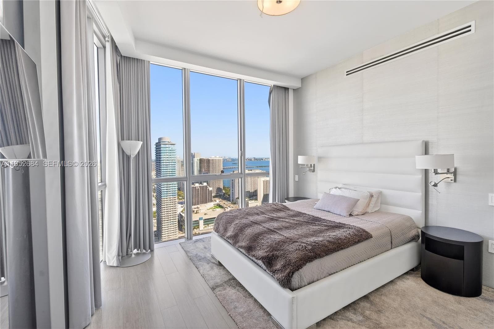 1100 Biscayne Blvd # 5306, Miami FL 33132 — 36