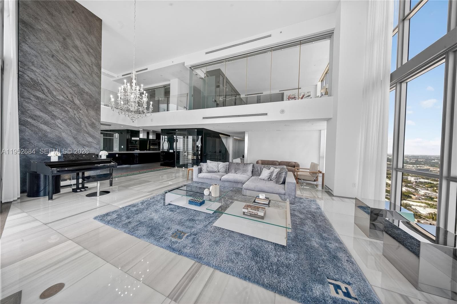 1100 Biscayne Blvd # 5306, Miami FL 33132 — 30