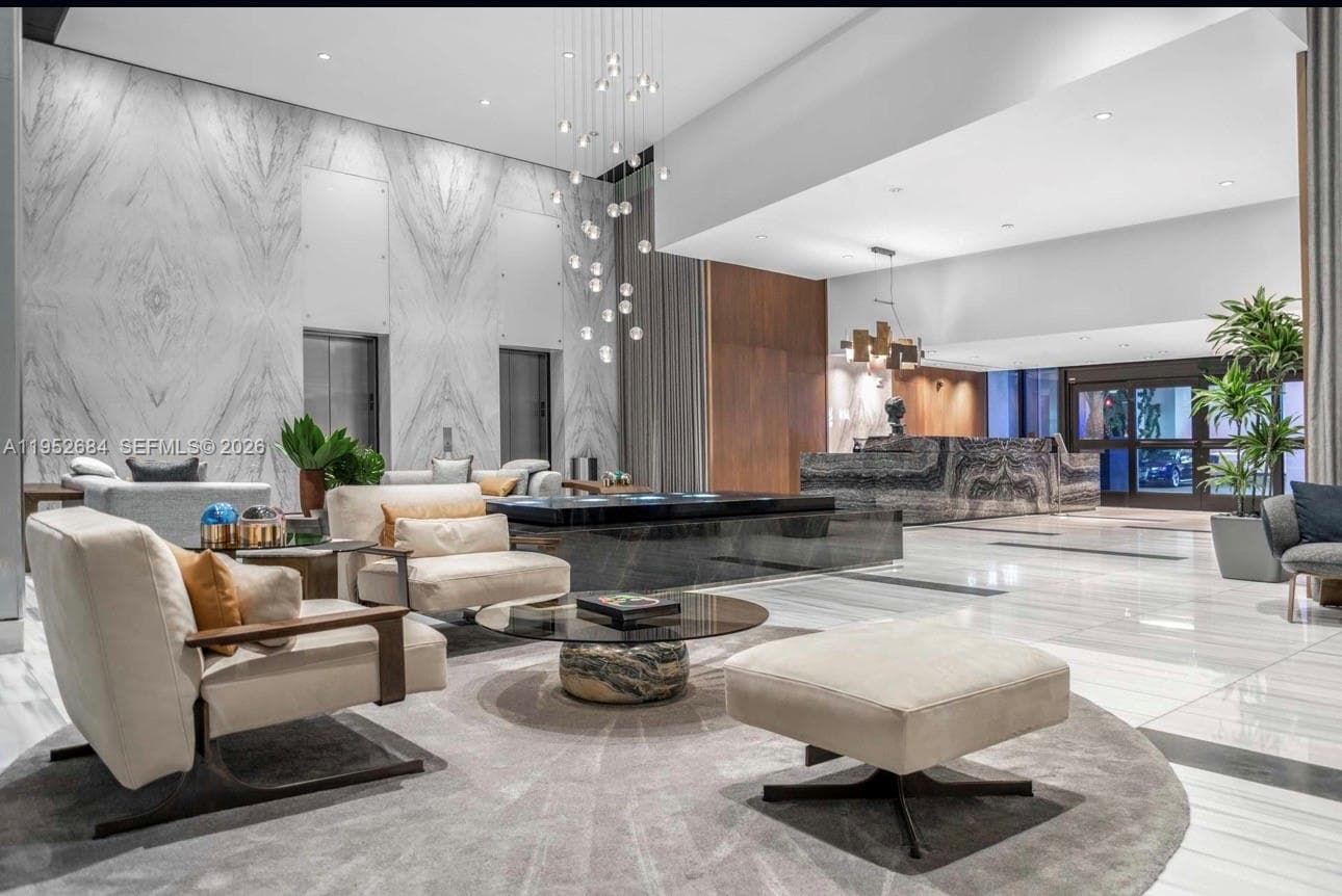 1100 Biscayne Blvd # 5306, Miami FL 33132 — 69