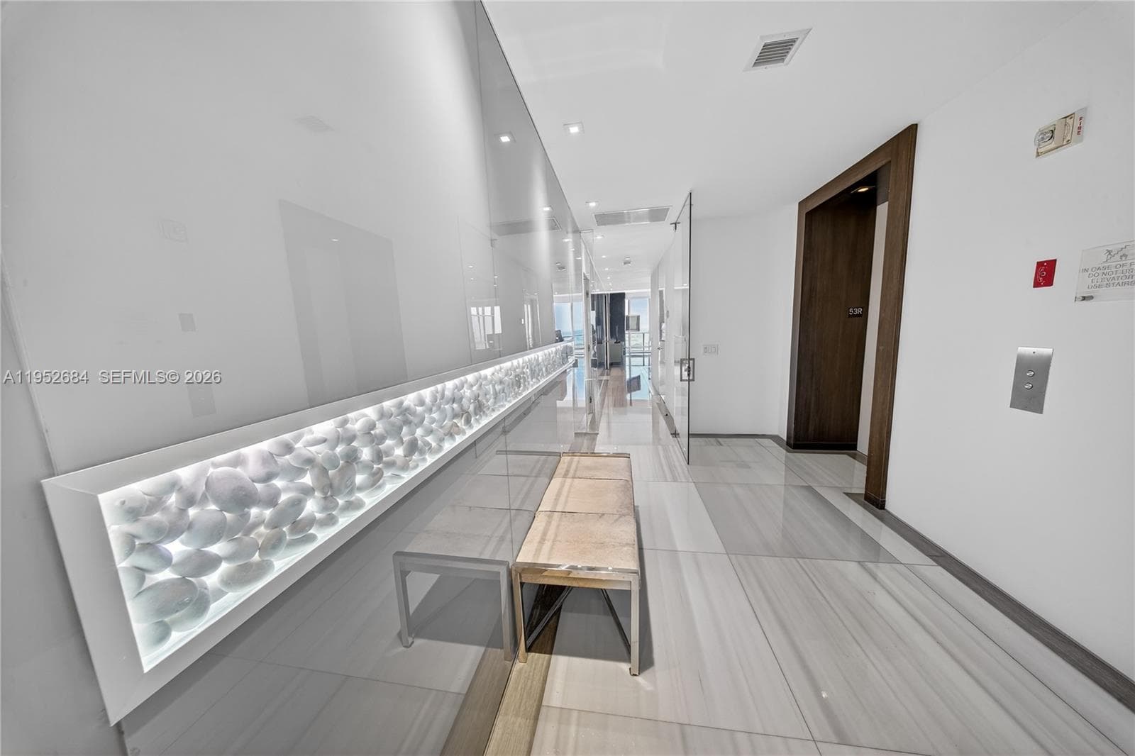 1100 Biscayne Blvd # 5306, Miami FL 33132 — 49