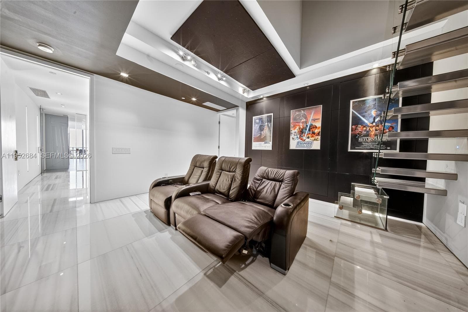 1100 Biscayne Blvd # 5306, Miami FL 33132 — 55