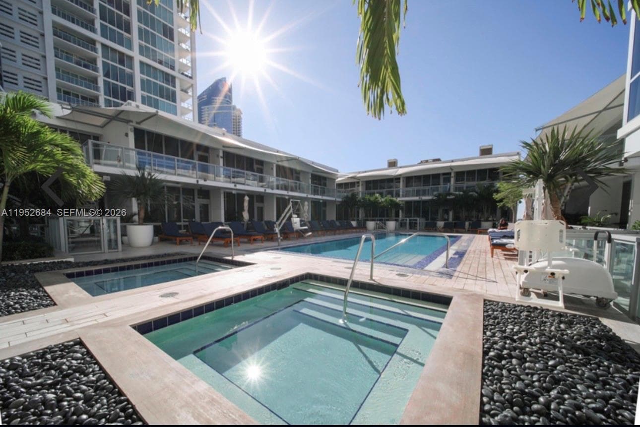 1100 Biscayne Blvd # 5306, Miami FL 33132 — 74