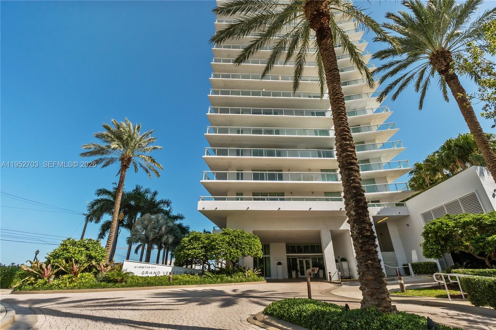 10 Venetian Way # 604, Miami Beach FL 33139 — 28