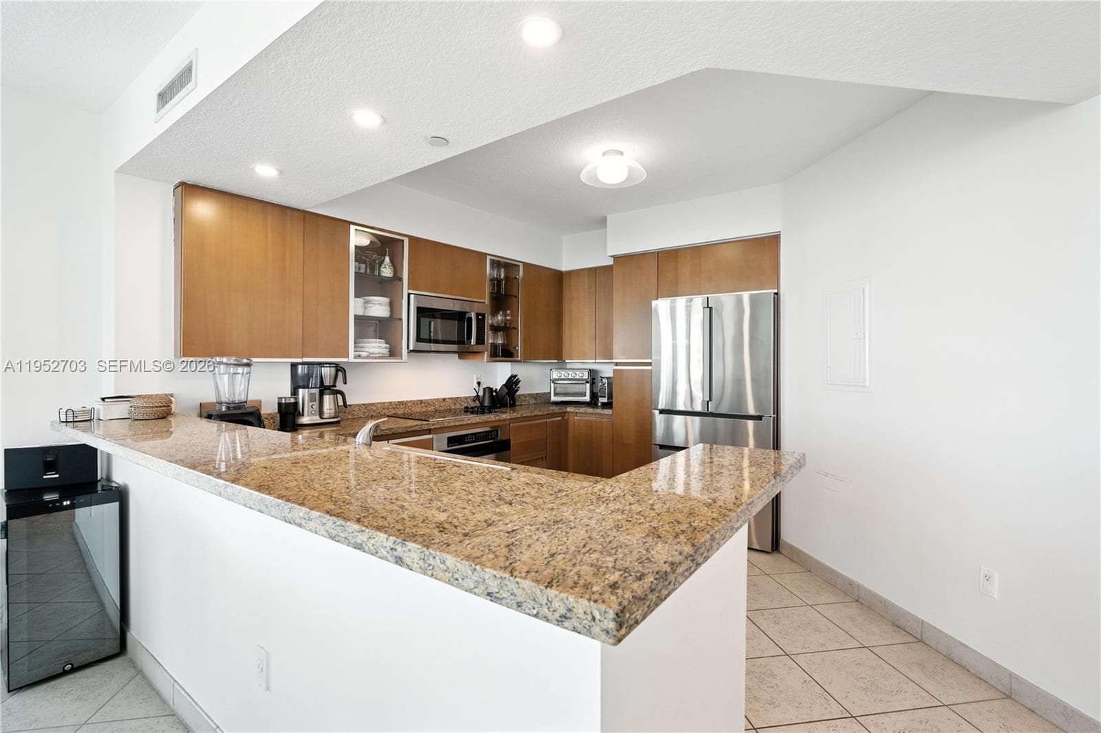 10 Venetian Way # 604, Miami Beach FL 33139 — 5