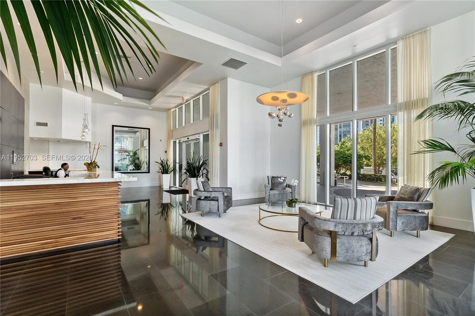 10 Venetian Way # 604, Miami Beach FL 33139 — 14
