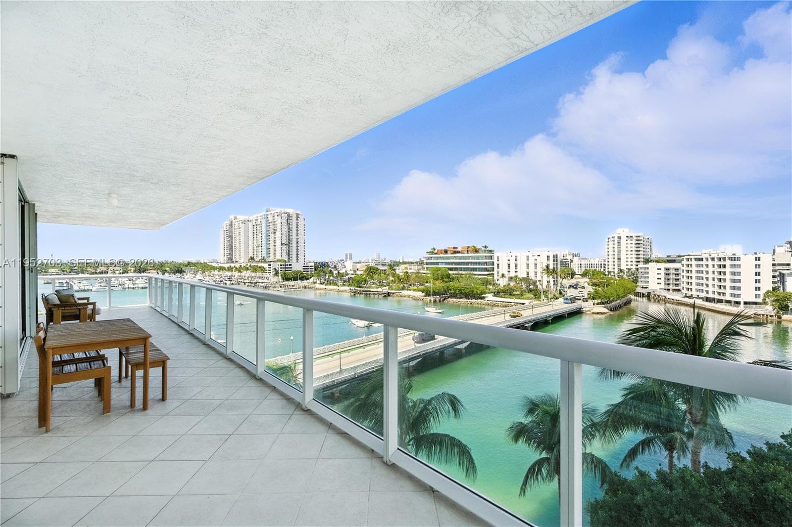 10 Venetian Way # 604, Miami Beach FL 33139 — 4