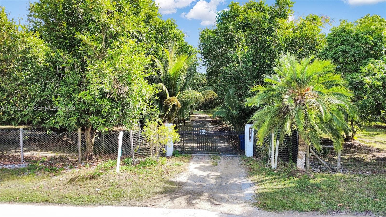 37225 SW 214th Ave, Homestead FL 33034 — 74