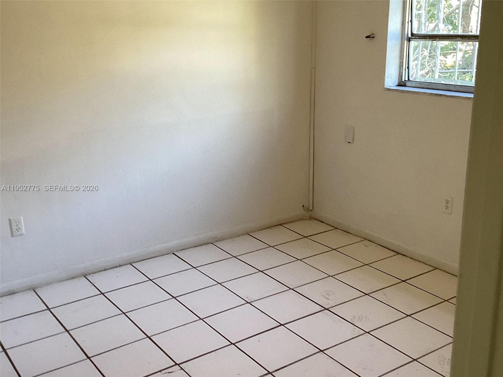 4824 NW 15th Ct, Miami FL 33142 — 7