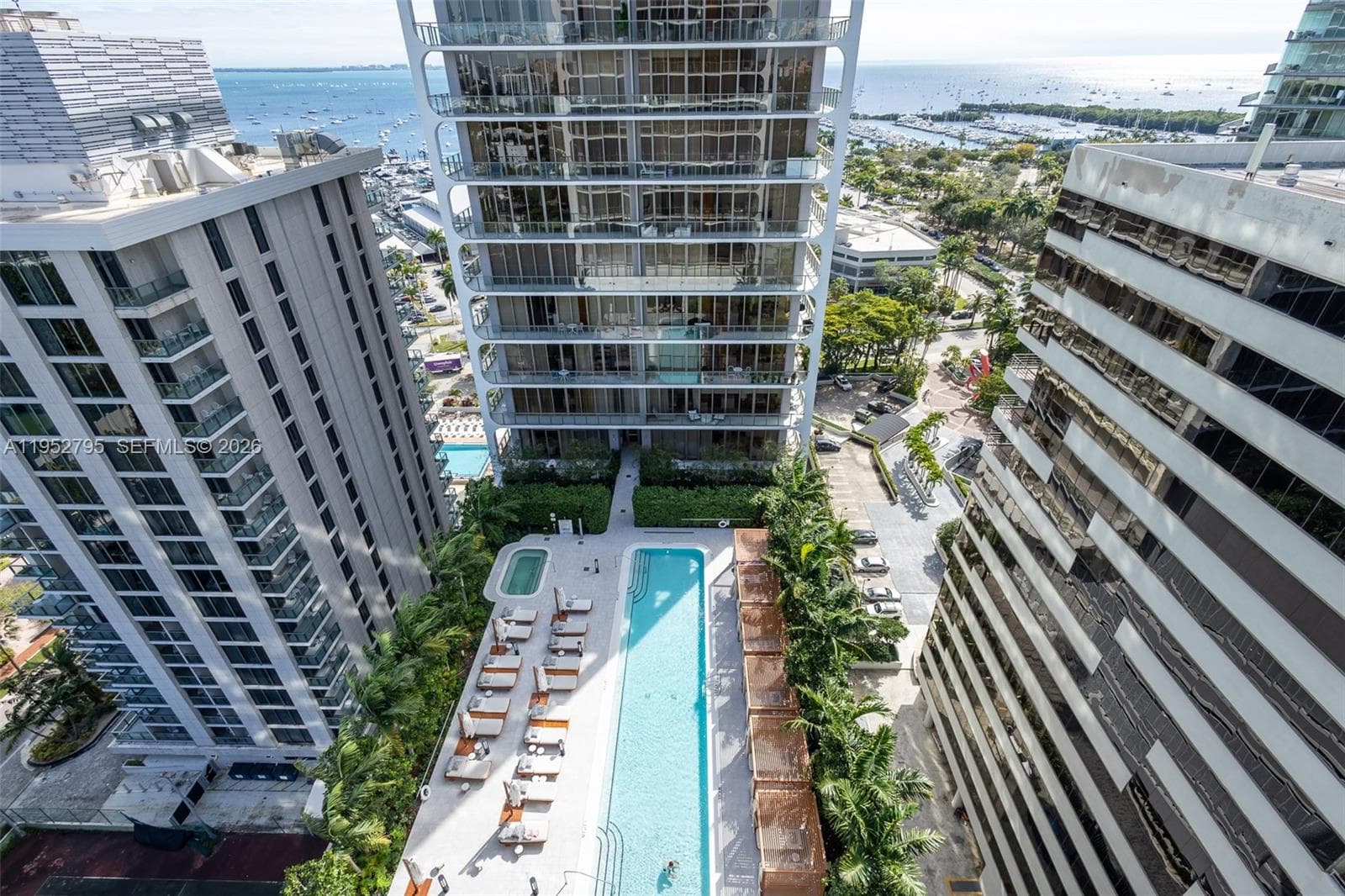2678 Tigertail Ave # 1707, Miami FL 33133 — 17