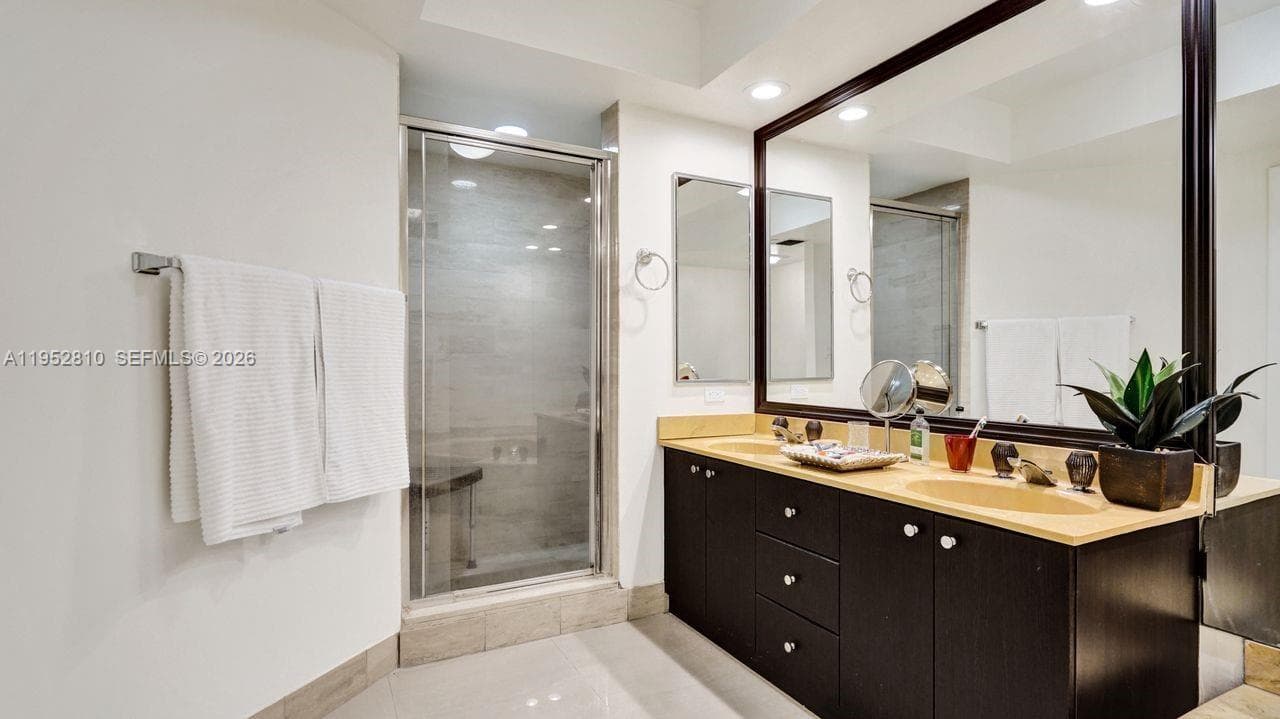20281 E Country Club Dr # 809, Aventura FL 33180 — 26