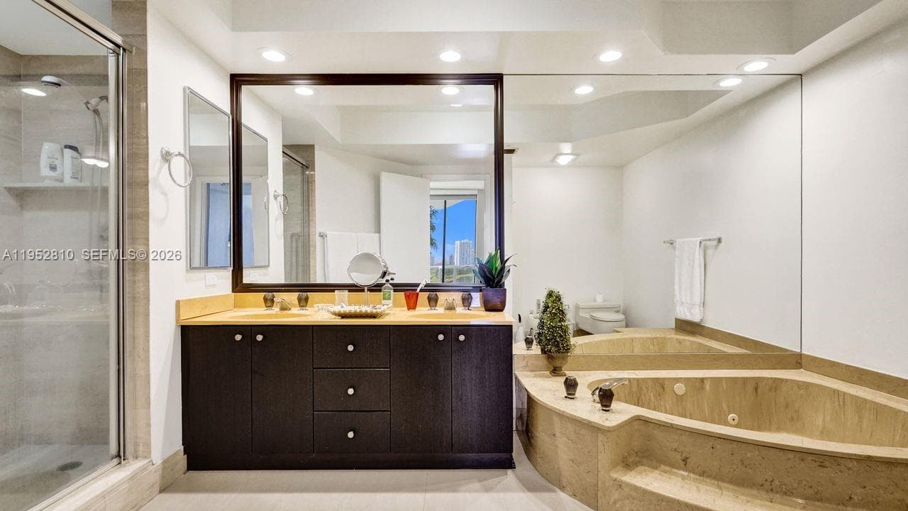 20281 E Country Club Dr # 809, Aventura FL 33180 — 24