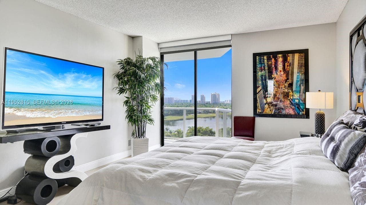 20281 E Country Club Dr # 809, Aventura FL 33180 — 21