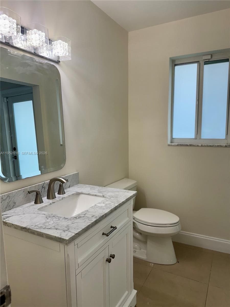16453 NE 33rd Ave # 1, North Miami Beach FL 33160 — 12