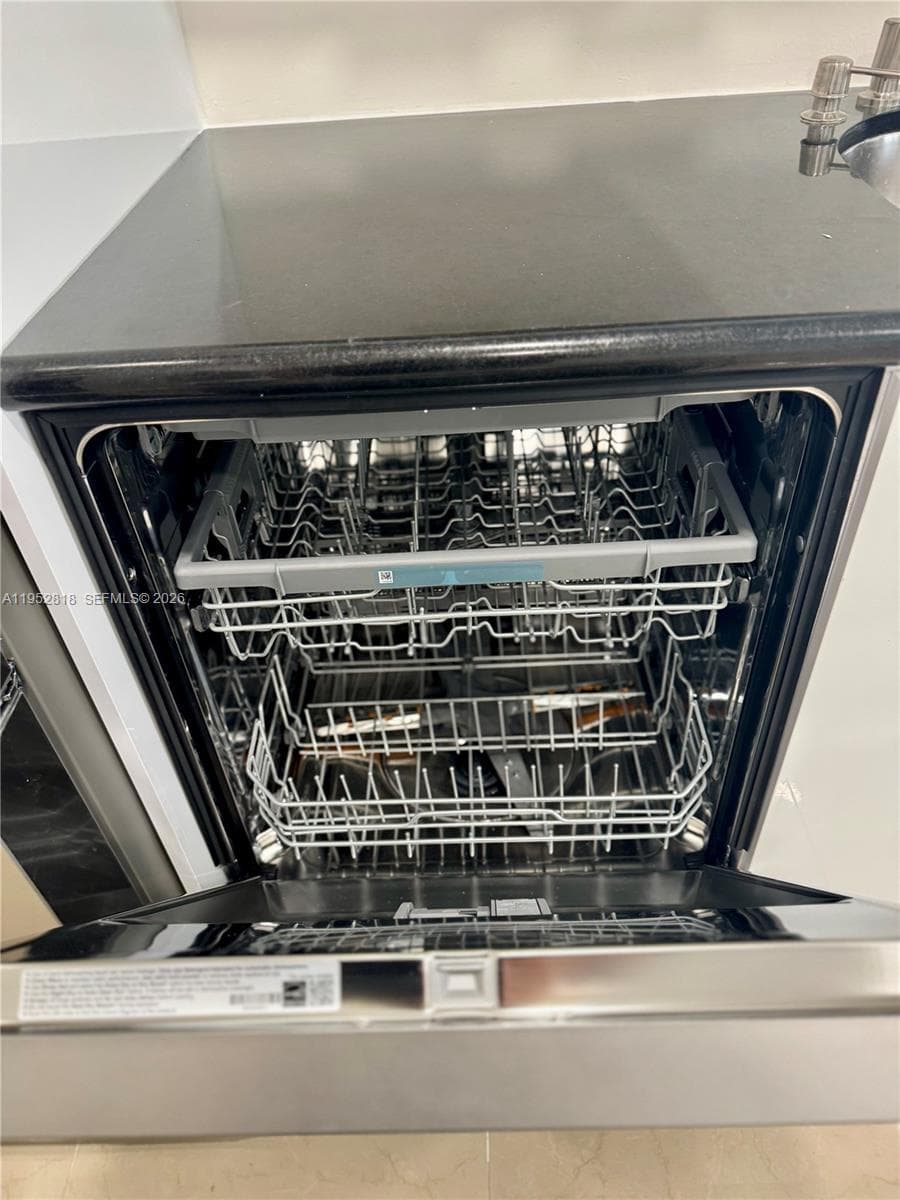 16453 NE 33rd Ave # 1, North Miami Beach FL 33160 — 24
