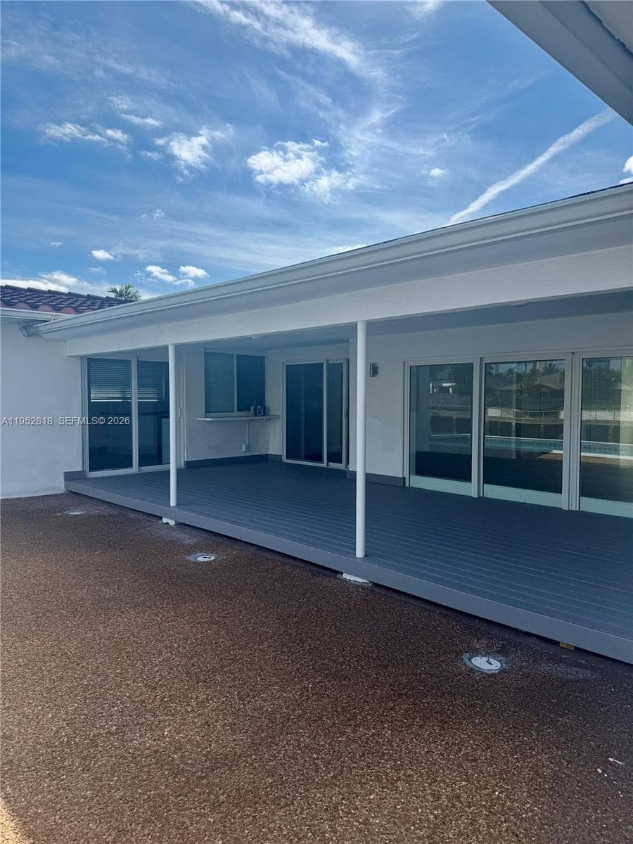 16453 NE 33rd Ave # 1, North Miami Beach FL 33160 — 15