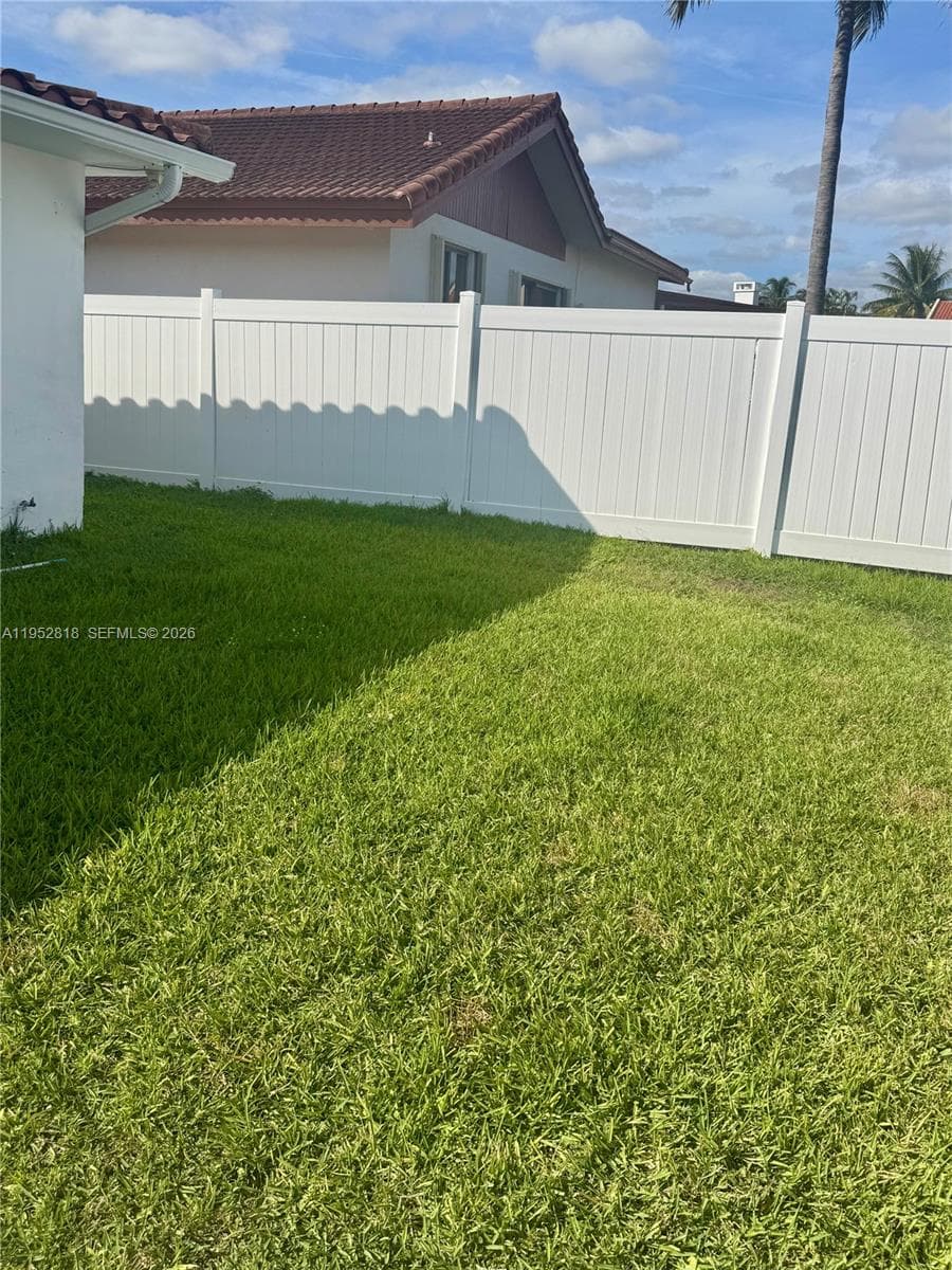 16453 NE 33rd Ave # 1, North Miami Beach FL 33160 — 19