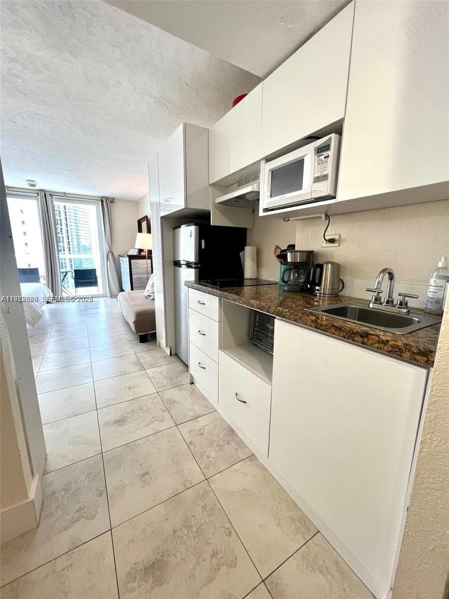 19201 Collins Ave # 1102, Sunny Isles Beach FL 33160 — 27