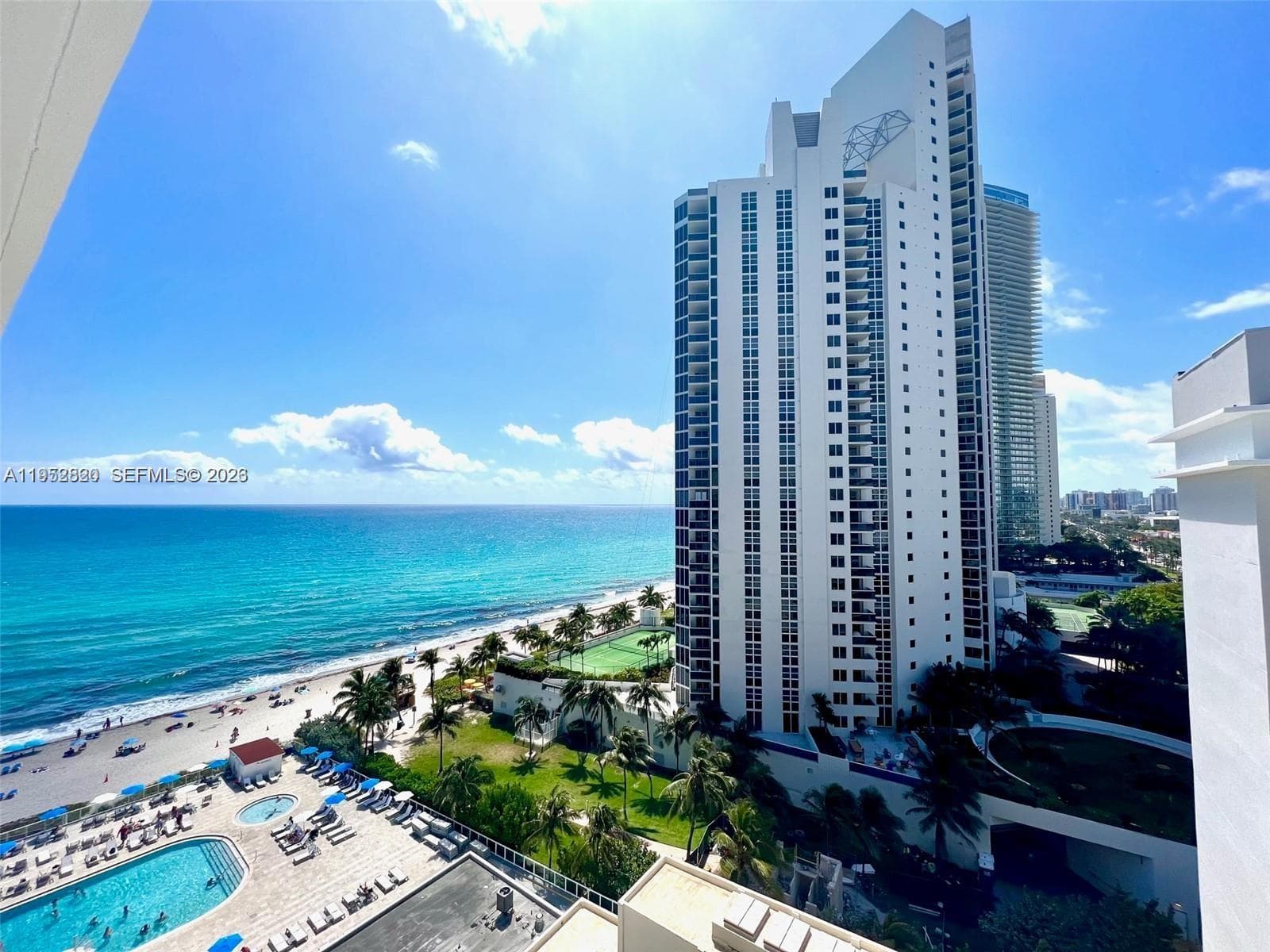 19201 Collins Ave # 1102, Sunny Isles Beach FL 33160 — 30