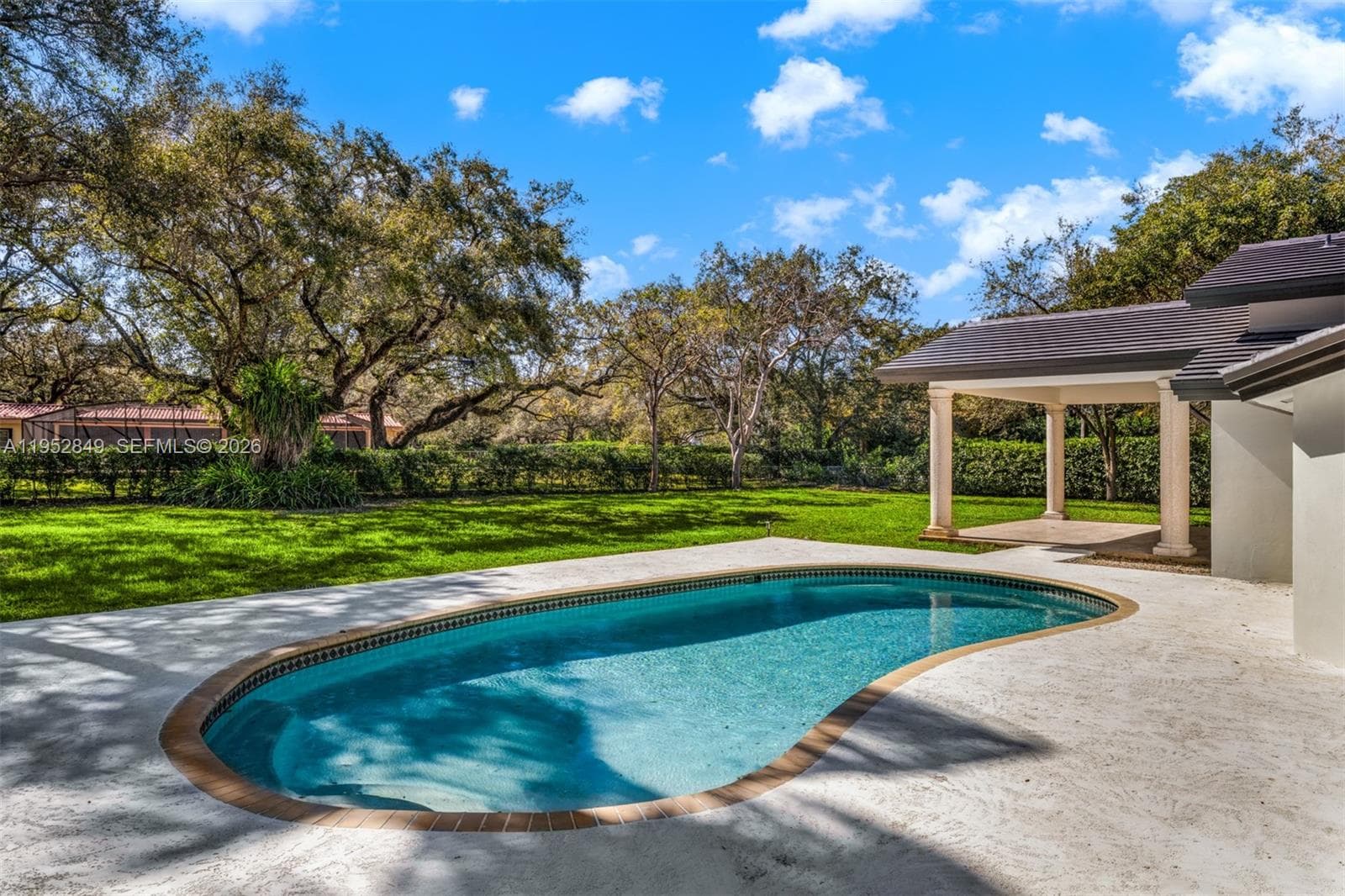 6650 SW 127th St, Pinecrest FL 33156 — 23