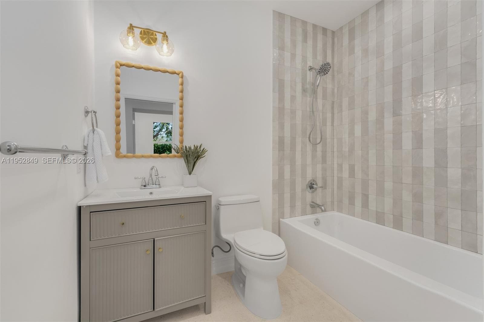 6650 SW 127th St, Pinecrest FL 33156 — 17