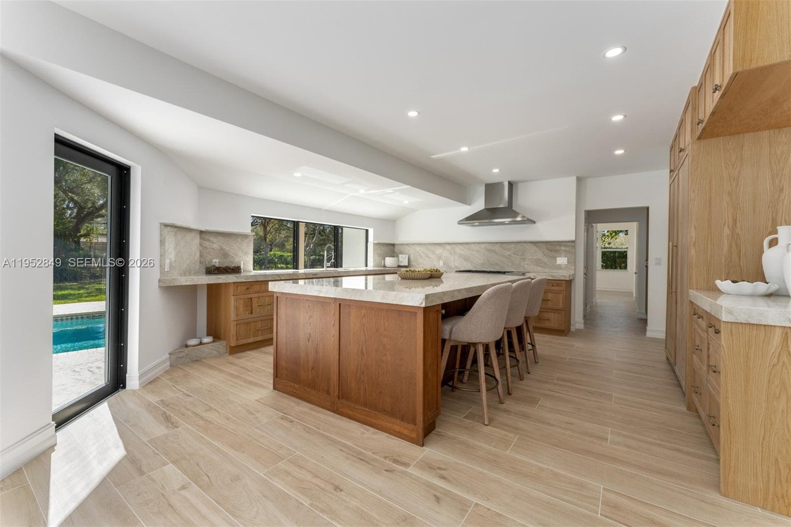 6650 SW 127th St, Pinecrest FL 33156 — 7