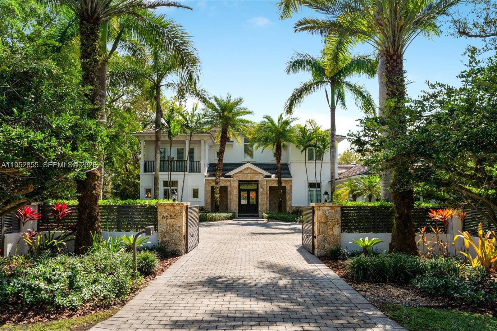 6650 SW 123rd St, Pinecrest FL 33156 — 29