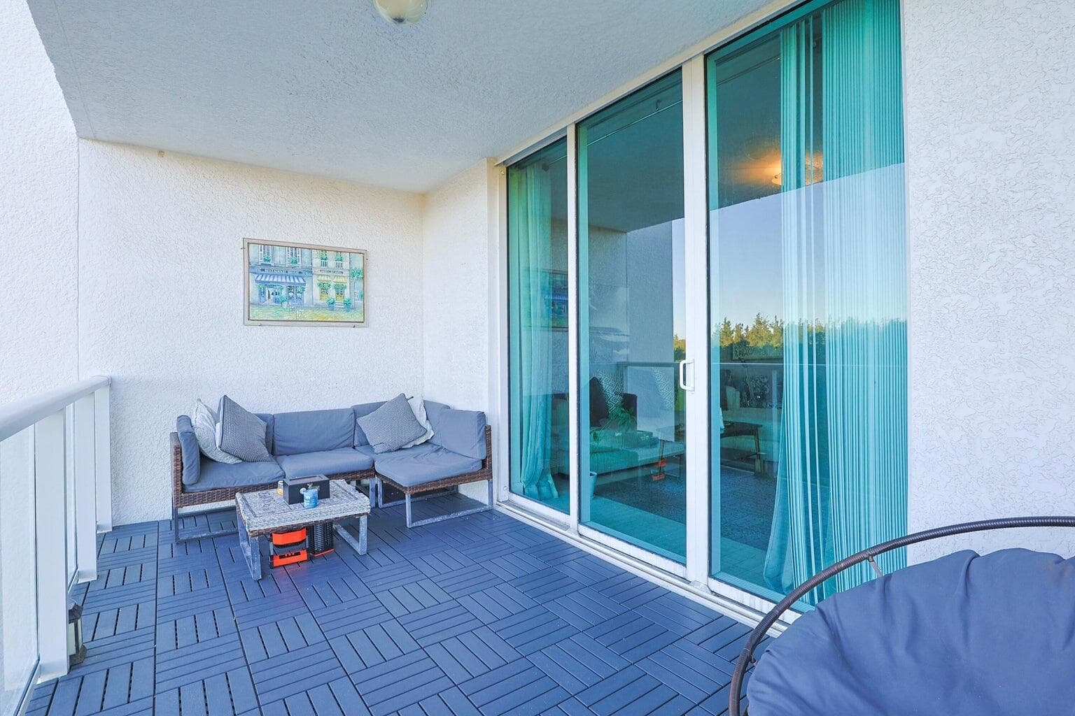 15051 Royal Oaks Lane # 401, North Miami FL 33181 — 6