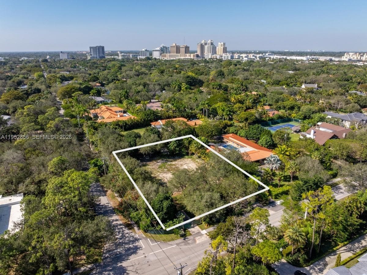 9790 SW 67th Ave, Pinecrest FL 33156 — 1