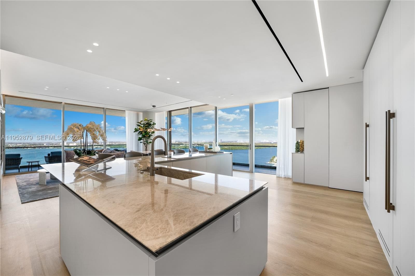 10203 Collins Ave # 2701, Bal Harbour FL 33154 — 10