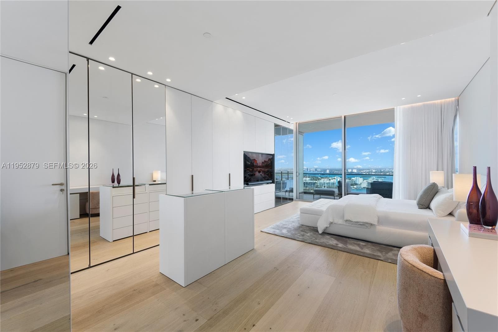 10203 Collins Ave # 2701, Bal Harbour FL 33154 — 21