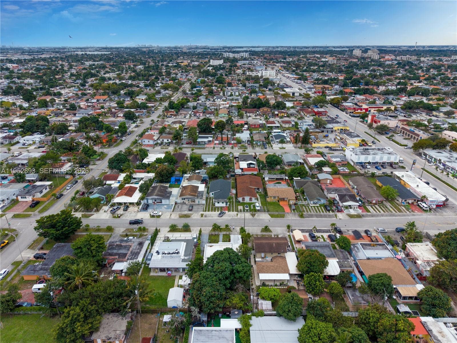 458 E 20th St, Hialeah FL 33013 — 52