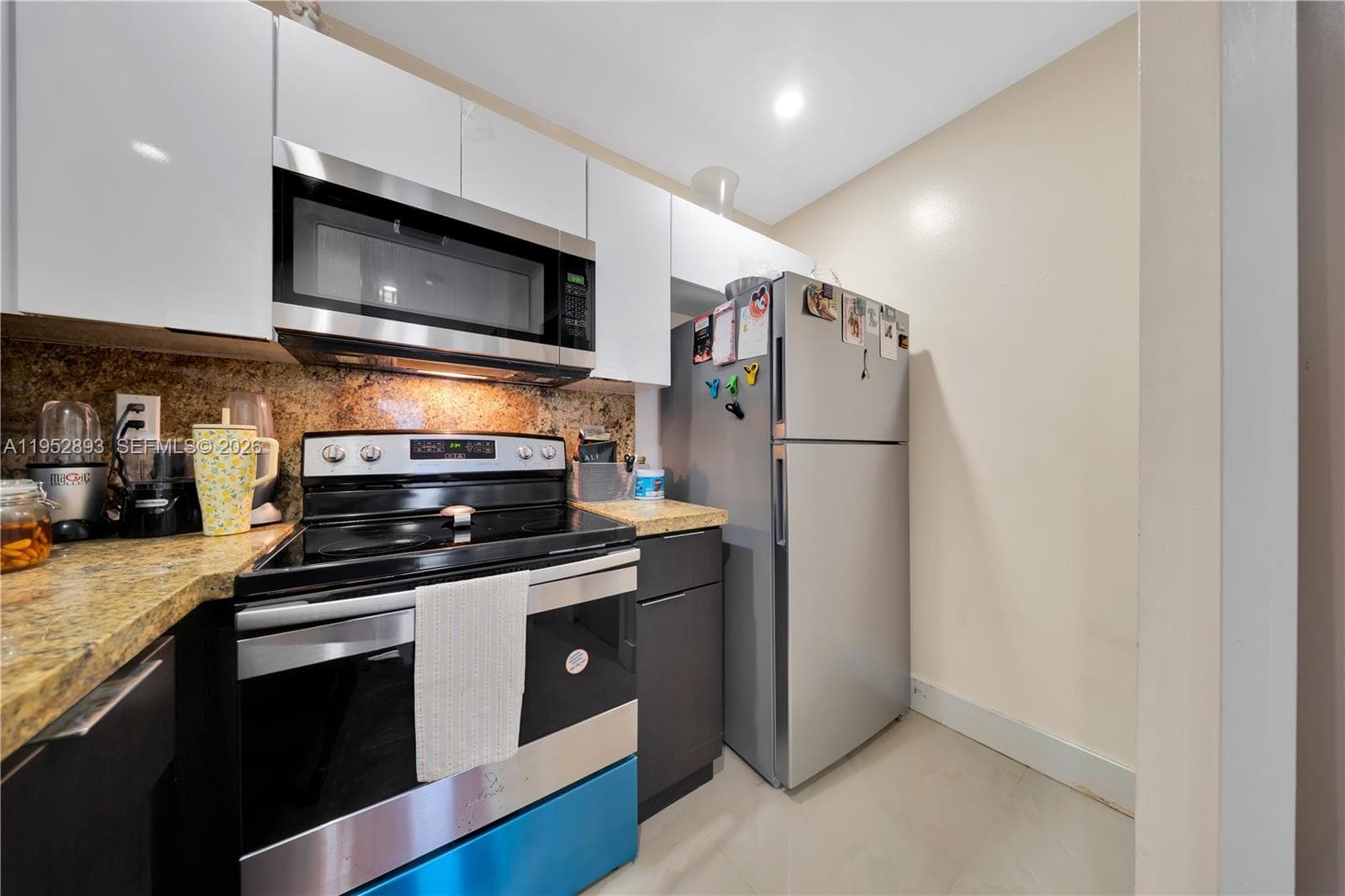 458 E 20th St, Hialeah FL 33013 — 38