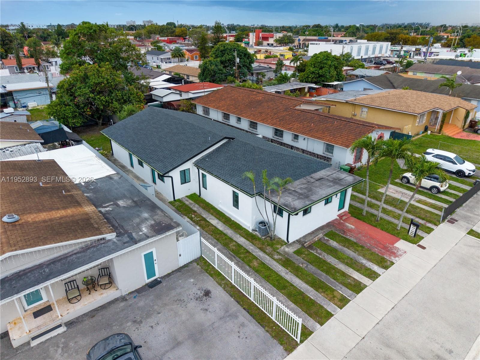 458 E 20th St, Hialeah FL 33013 — 19