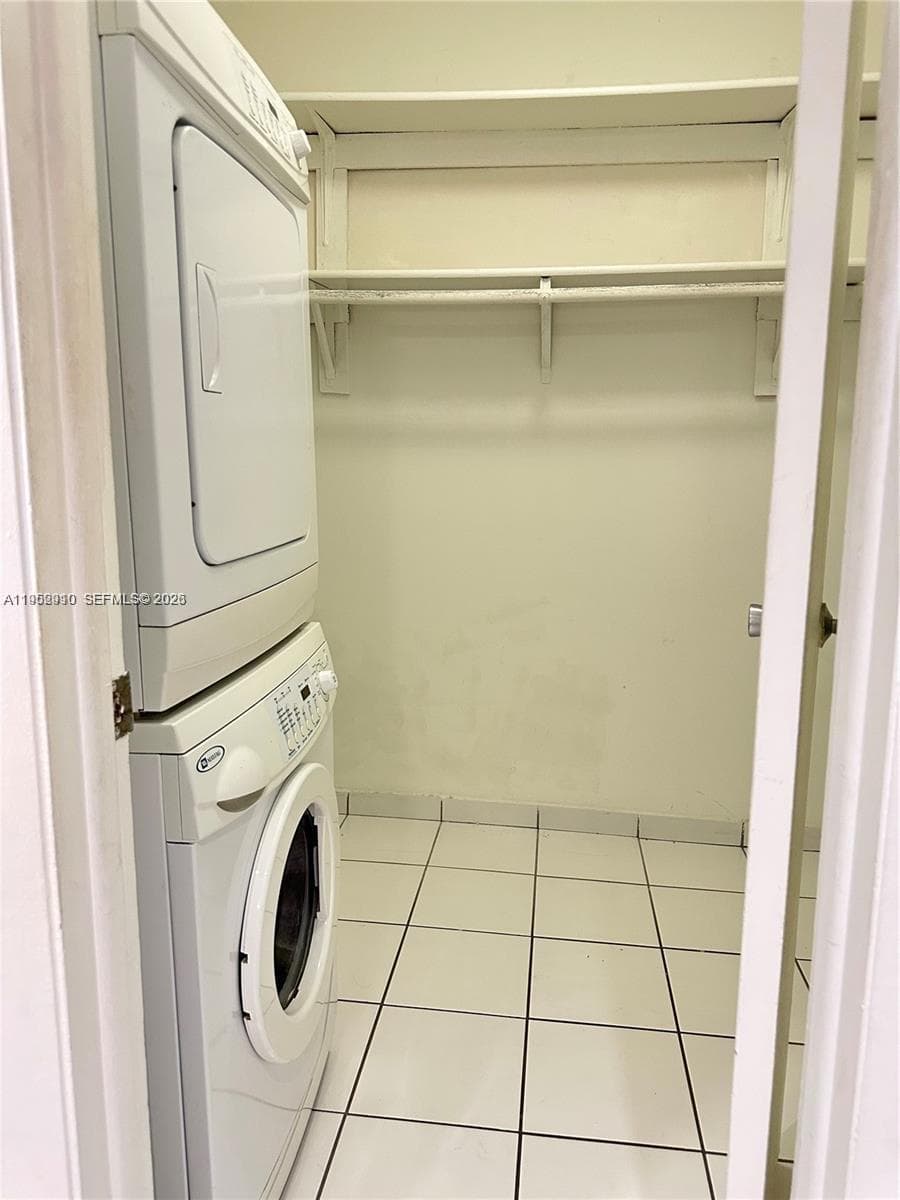 802 NW 87th Ave # 315, Miami FL 33172 — 11