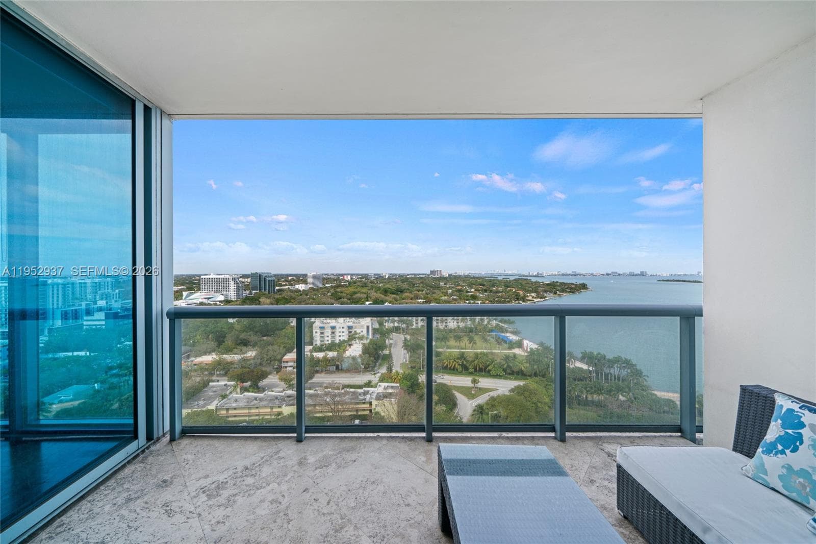 601 NE 36th St # 1704, Miami FL 33137 — 19
