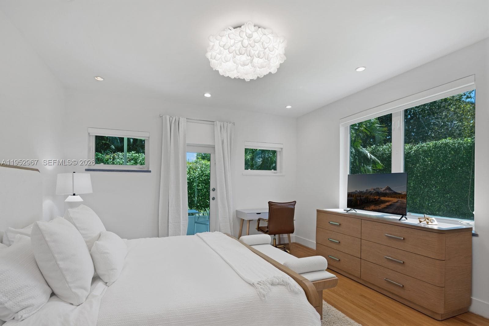 4580 Post Ave, Miami Beach FL 33140 — 27