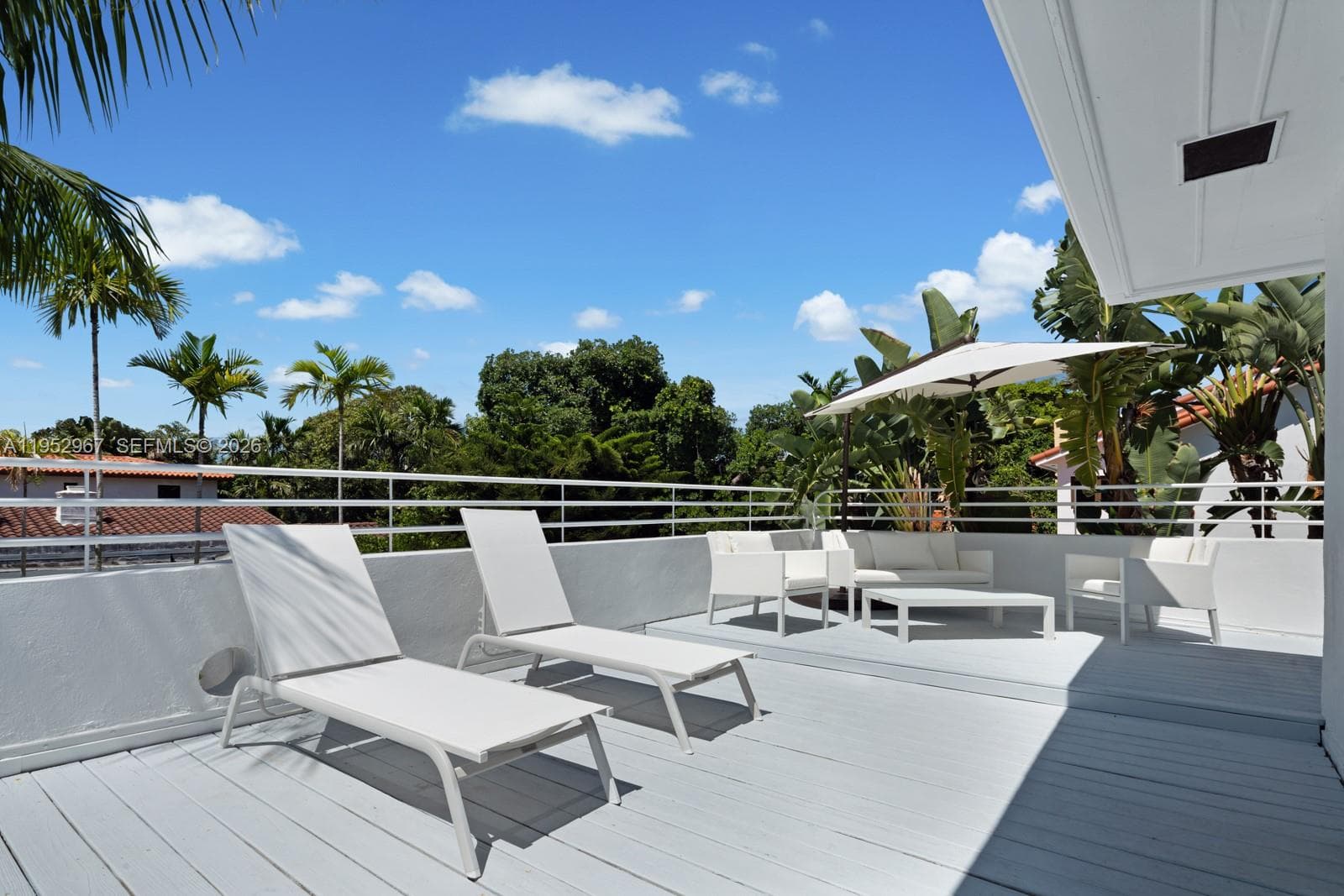4580 Post Ave, Miami Beach FL 33140 — 42