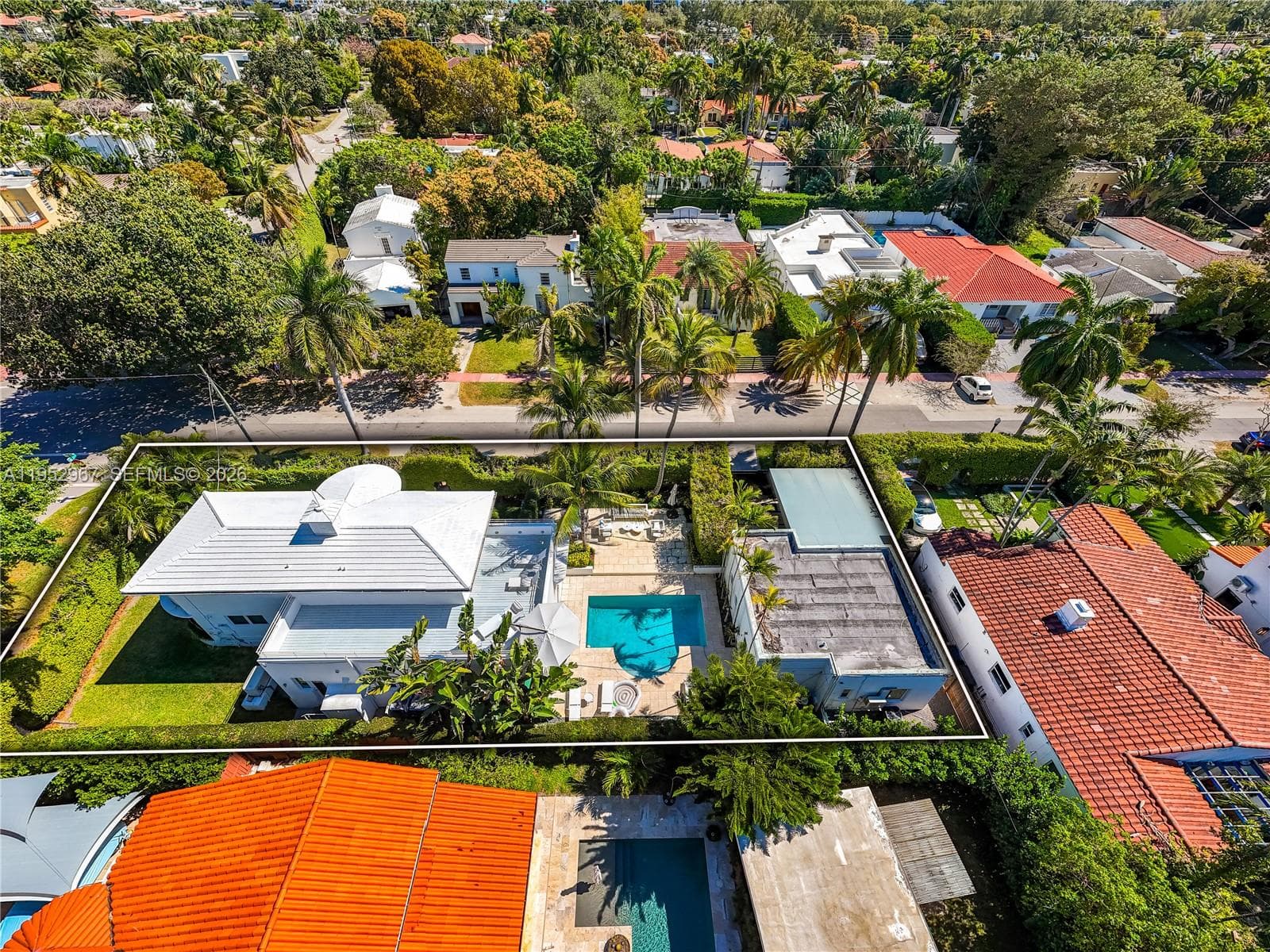 4580 Post Ave, Miami Beach FL 33140 — 8